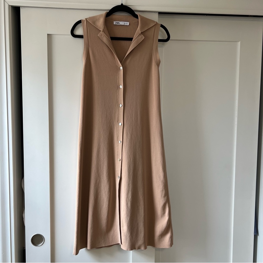 Zara Sleeveless Button Down Midi Dress